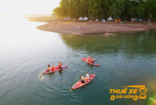Bảng giá cho thuê xe du lịch đi Hồ Trị An từ Sài Gòn