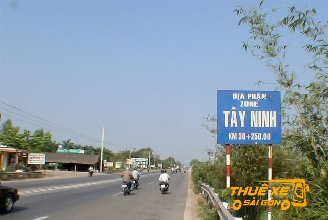 [Tháng 10/2026] Bảng giá cho thuê xe du lịch đi Tây Ninh từ Sài Gòn