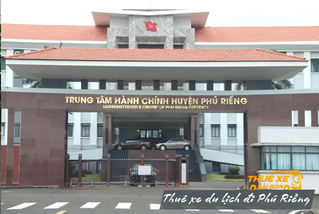 Cho thuê xe du lịch đi huyện Phú Riềng