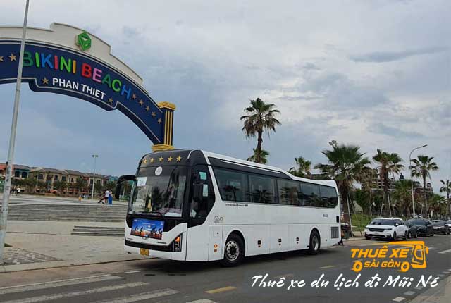 Kinh nghiệm thuê xe đi Mũi Né giá rẻ, an toàn mới nhất 2026