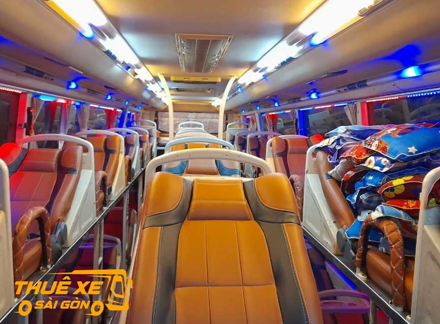 Không gian bên trong xe giường nằm