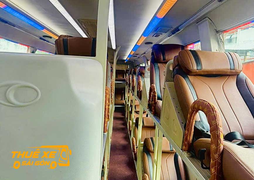 Xe 40 giường phổ thông