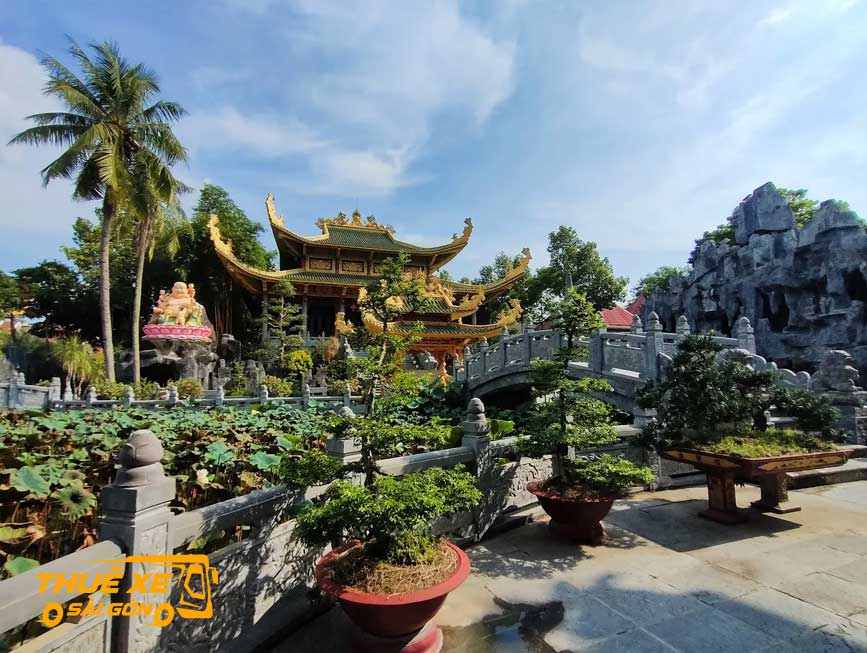 Cảnh đẹp chùa Phật Mẩu