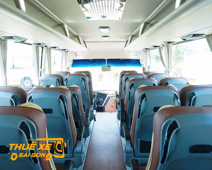 Liên hệ đặt xe đi Phú Quý uy tín chất lượng