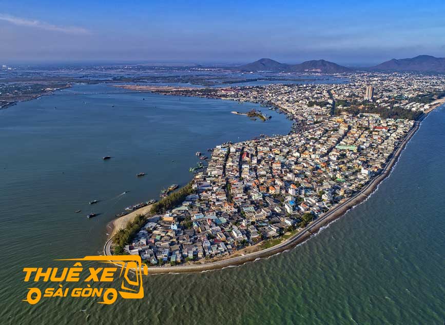 Một góc huyện Long Đất từ trên cao