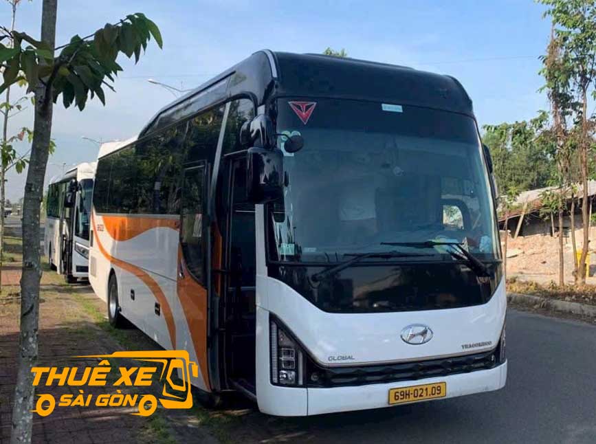 Giá thuê xe 29 chỗ đi Đông Hải