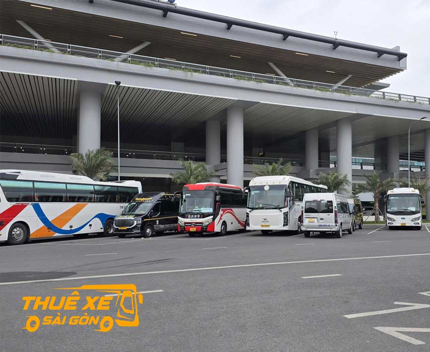 Tiện ích thuê xe 16 chỗ đón sân bay